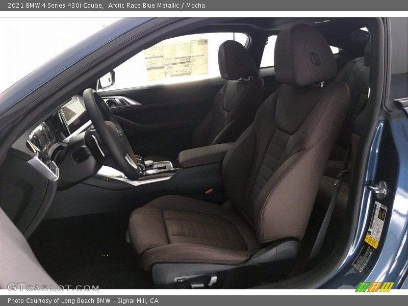 Front Seat of 2021 4 Series 430i Coupe
