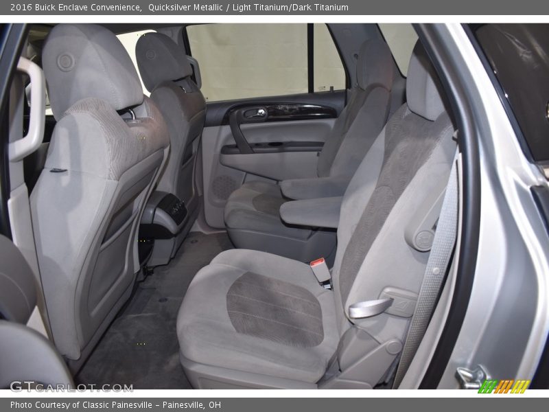 Quicksilver Metallic / Light Titanium/Dark Titanium 2016 Buick Enclave Convenience