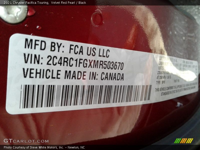 Velvet Red Pearl / Black 2021 Chrysler Pacifica Touring