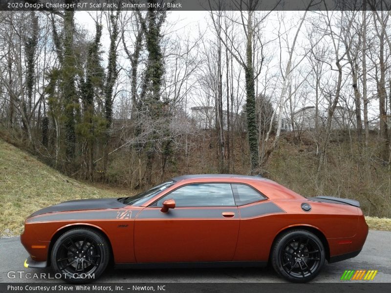 Sinamon Stick / Black 2020 Dodge Challenger R/T Scat Pack