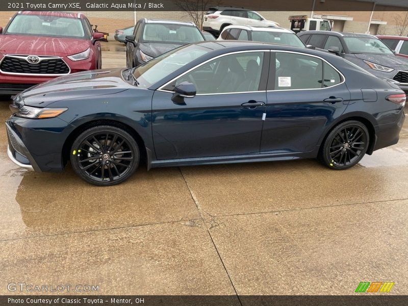 Galactic Aqua Mica / Black 2021 Toyota Camry XSE