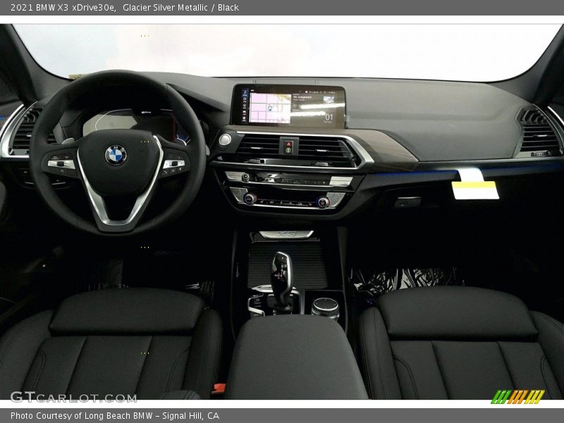 Dashboard of 2021 X3 xDrive30e