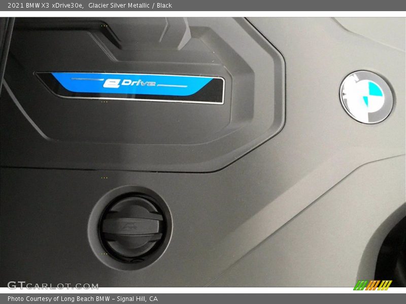Glacier Silver Metallic / Black 2021 BMW X3 xDrive30e