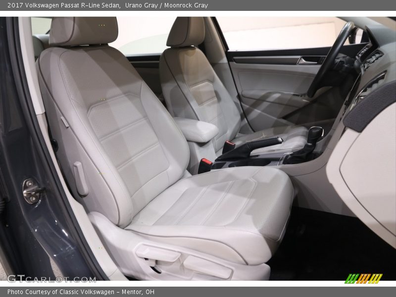 Urano Gray / Moonrock Gray 2017 Volkswagen Passat R-Line Sedan