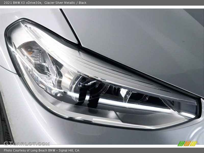 Glacier Silver Metallic / Black 2021 BMW X3 xDrive30e