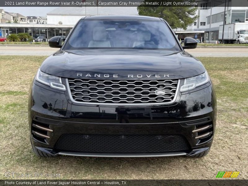 Carpathian Gray Premium Metallic / Light Oyster/Ebony 2021 Land Rover Range Rover Velar R-Dynamic S