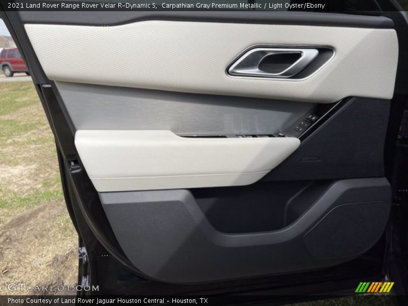 Door Panel of 2021 Range Rover Velar R-Dynamic S