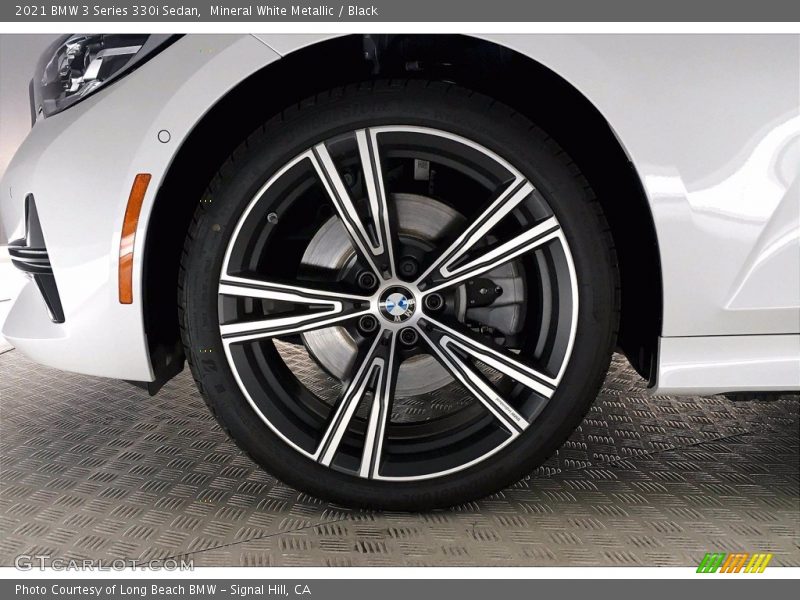 Mineral White Metallic / Black 2021 BMW 3 Series 330i Sedan