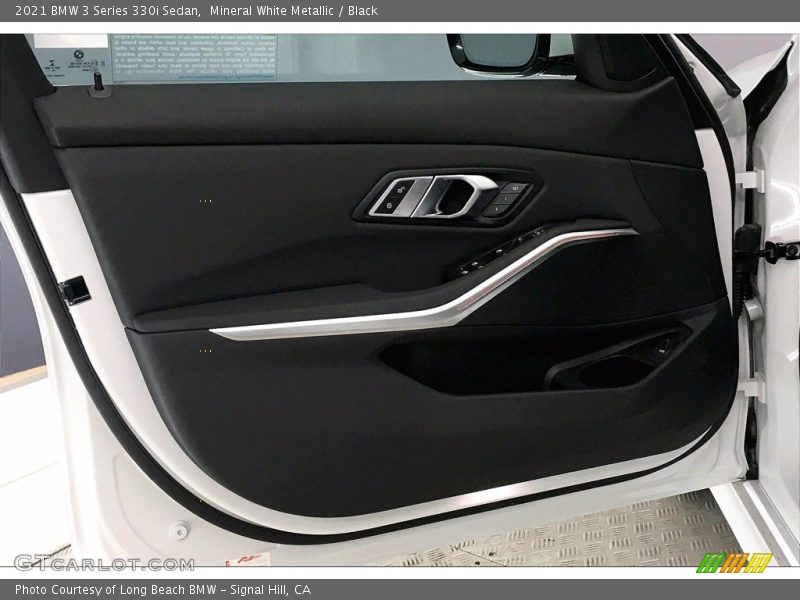 Mineral White Metallic / Black 2021 BMW 3 Series 330i Sedan