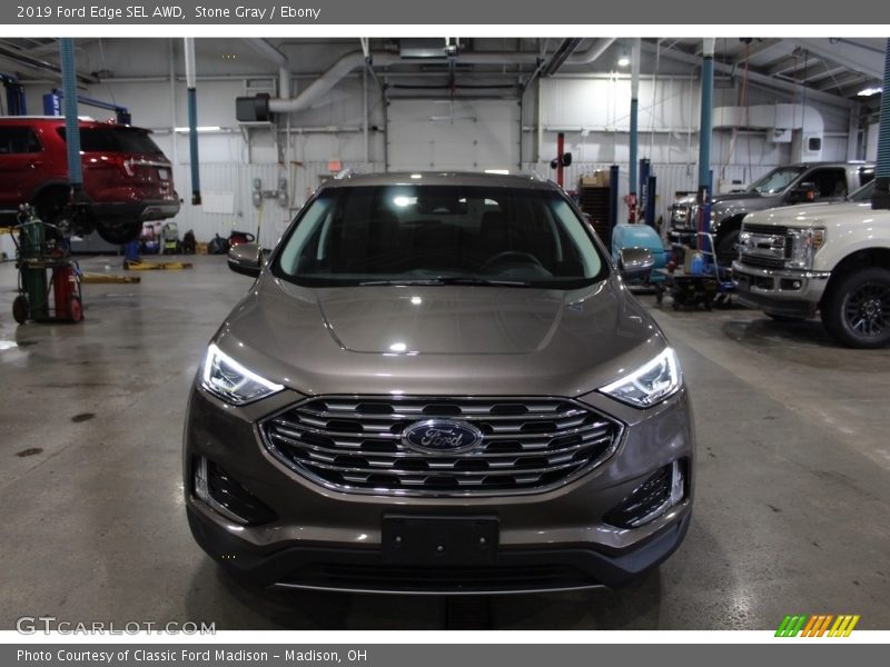 Stone Gray / Ebony 2019 Ford Edge SEL AWD