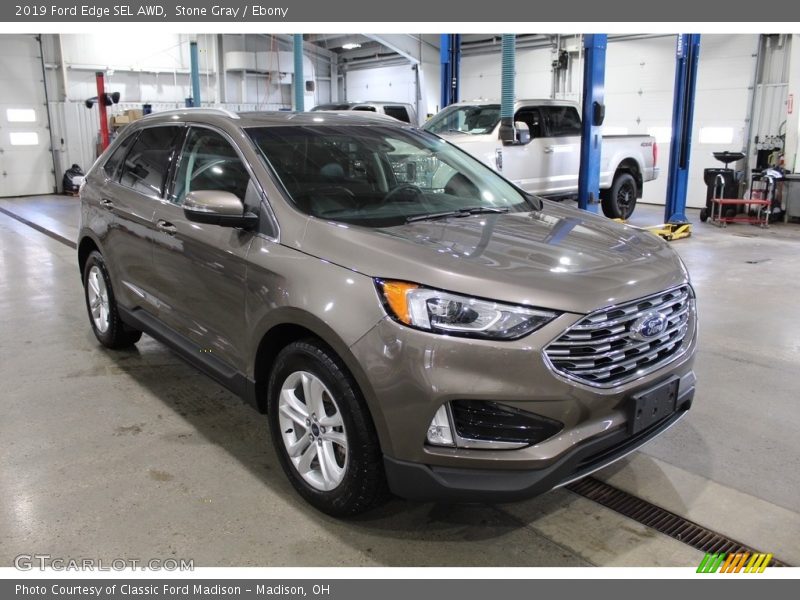 Stone Gray / Ebony 2019 Ford Edge SEL AWD