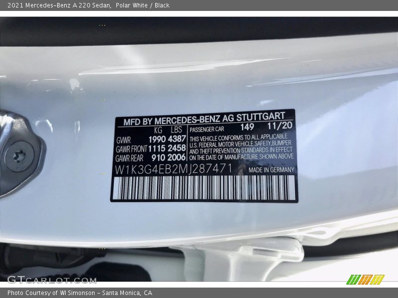 Polar White / Black 2021 Mercedes-Benz A 220 Sedan