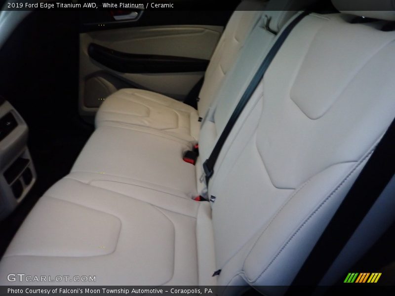 White Platinum / Ceramic 2019 Ford Edge Titanium AWD