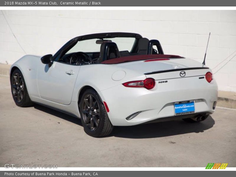 Ceramic Metallic / Black 2018 Mazda MX-5 Miata Club