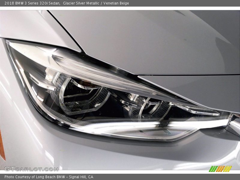 Glacier Silver Metallic / Venetian Beige 2018 BMW 3 Series 320i Sedan