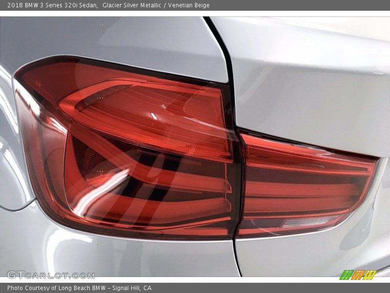 Glacier Silver Metallic / Venetian Beige 2018 BMW 3 Series 320i Sedan