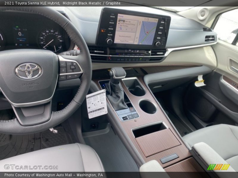Midnight Black Metallic / Graphite 2021 Toyota Sienna XLE Hybrid