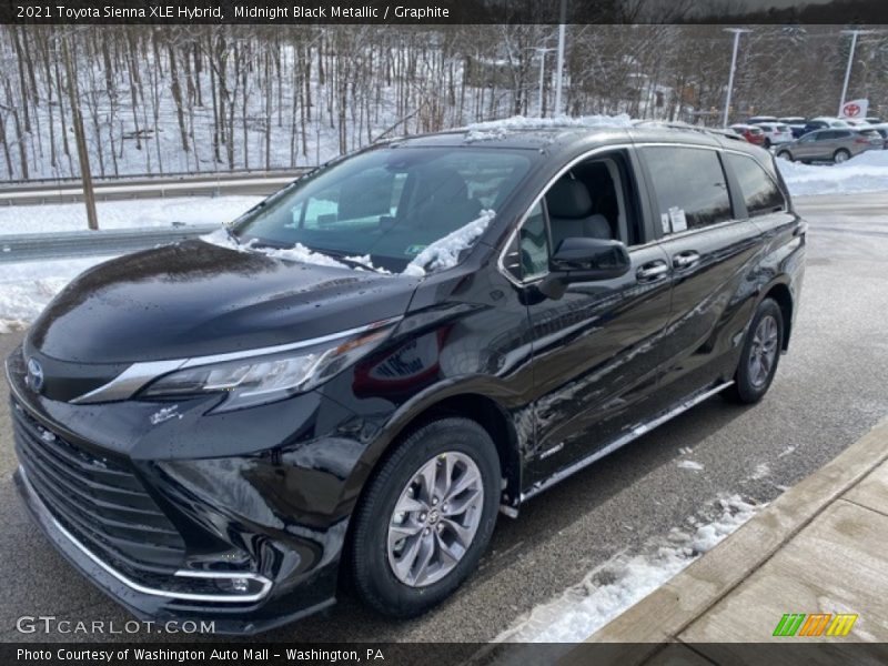 Midnight Black Metallic / Graphite 2021 Toyota Sienna XLE Hybrid