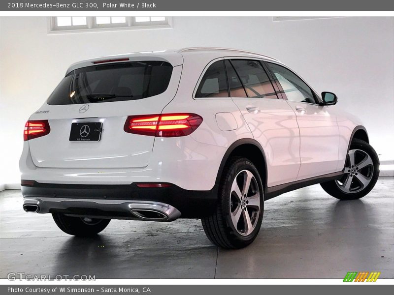 Polar White / Black 2018 Mercedes-Benz GLC 300