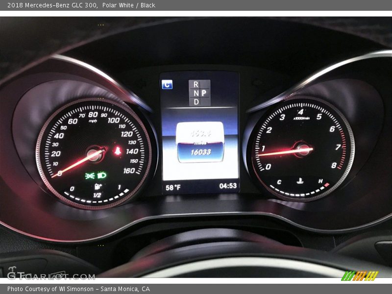 Polar White / Black 2018 Mercedes-Benz GLC 300