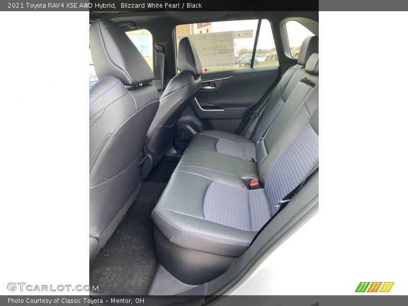 Blizzard White Pearl / Black 2021 Toyota RAV4 XSE AWD Hybrid