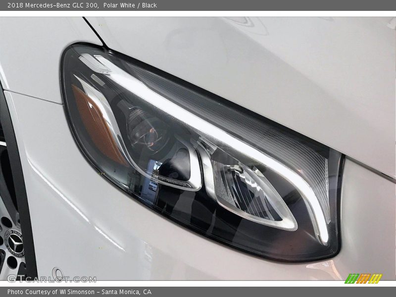 Polar White / Black 2018 Mercedes-Benz GLC 300