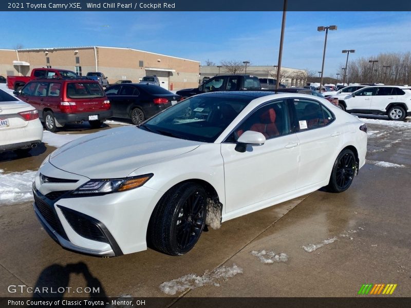 Wind Chill Pearl / Cockpit Red 2021 Toyota Camry XSE