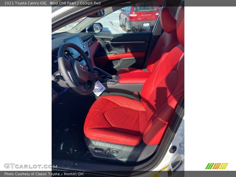 Wind Chill Pearl / Cockpit Red 2021 Toyota Camry XSE