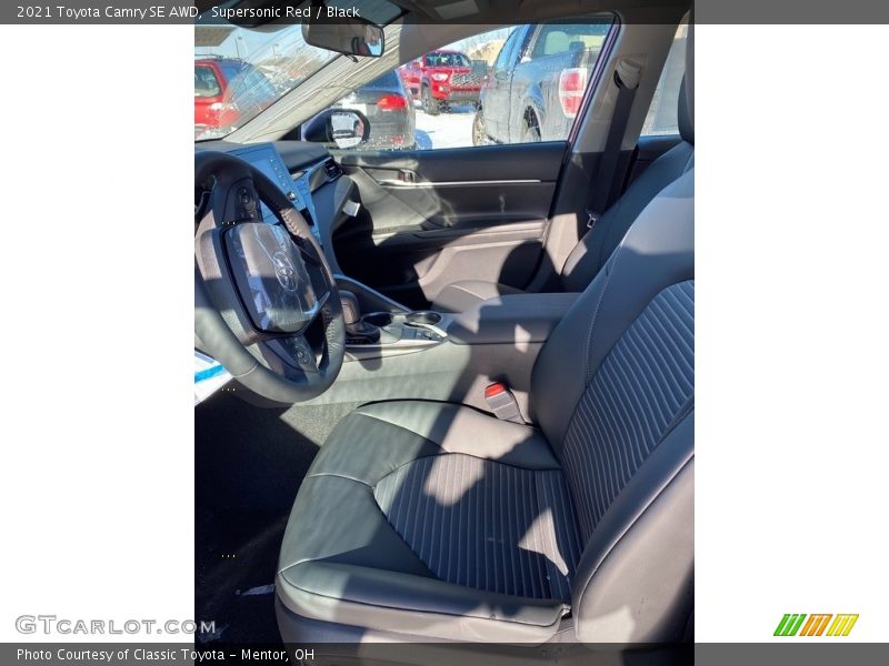 Supersonic Red / Black 2021 Toyota Camry SE AWD