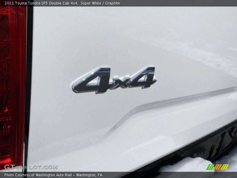 Super White / Graphite 2021 Toyota Tundra SR5 Double Cab 4x4