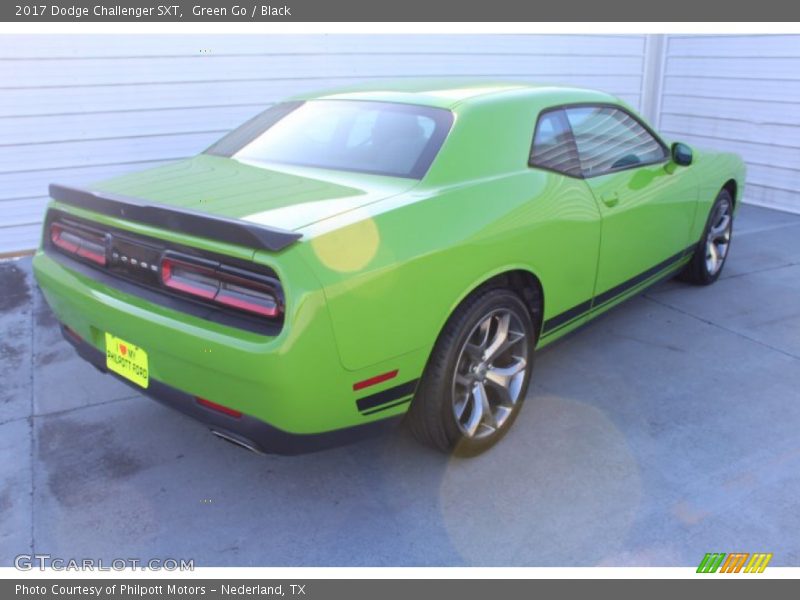 Green Go / Black 2017 Dodge Challenger SXT