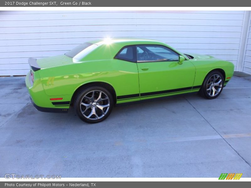 Green Go / Black 2017 Dodge Challenger SXT