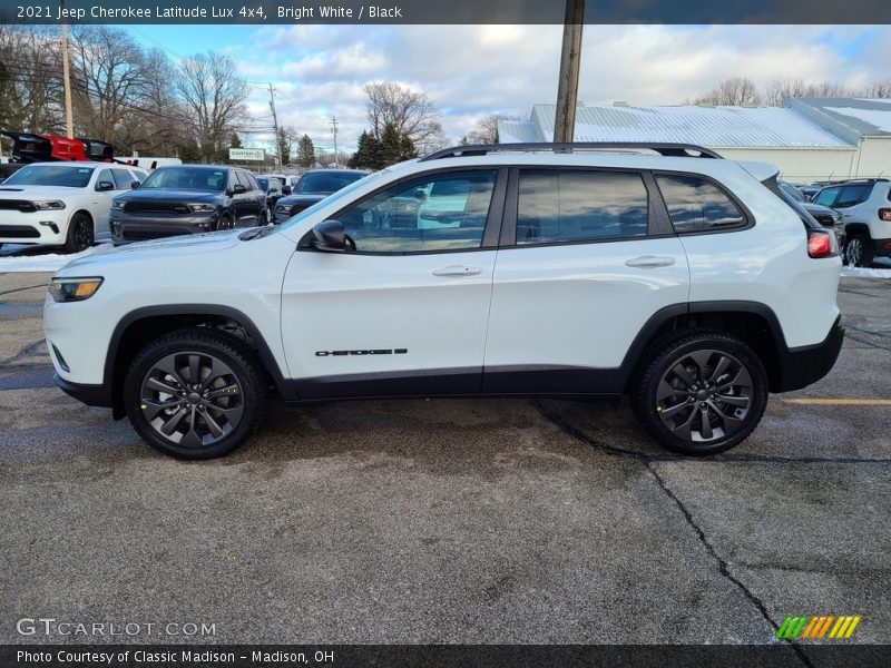 Bright White / Black 2021 Jeep Cherokee Latitude Lux 4x4