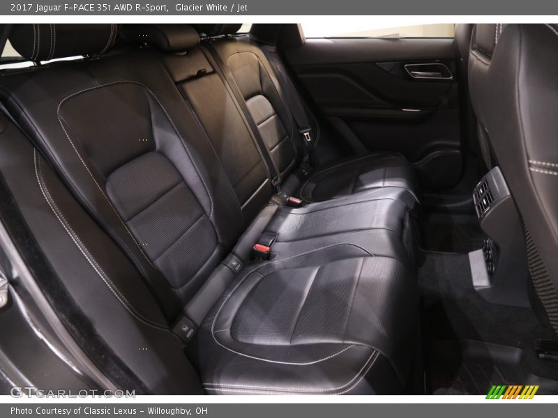Glacier White / Jet 2017 Jaguar F-PACE 35t AWD R-Sport