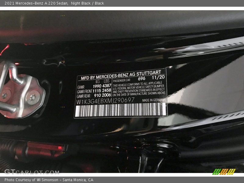 Night Black / Black 2021 Mercedes-Benz A 220 Sedan