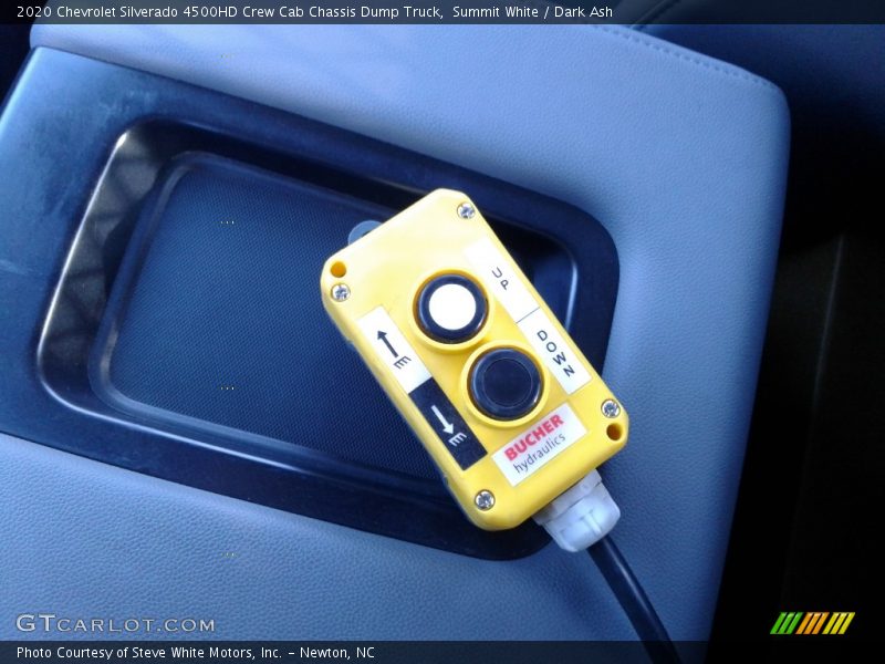 Summit White / Dark Ash 2020 Chevrolet Silverado 4500HD Crew Cab Chassis Dump Truck