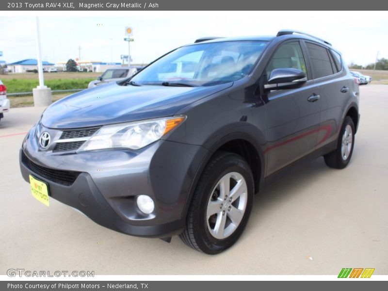 Magnetic Gray Metallic / Ash 2013 Toyota RAV4 XLE