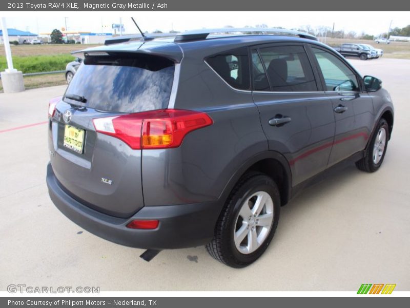 Magnetic Gray Metallic / Ash 2013 Toyota RAV4 XLE