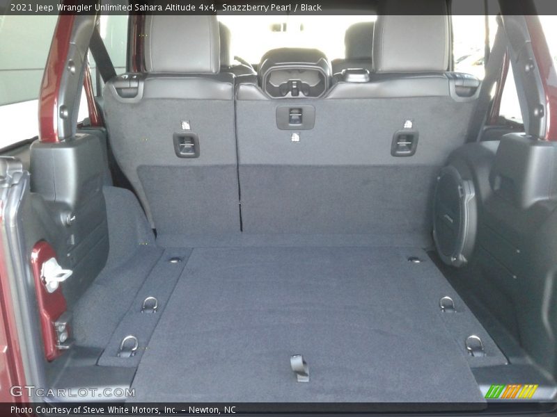 Snazzberry Pearl / Black 2021 Jeep Wrangler Unlimited Sahara Altitude 4x4