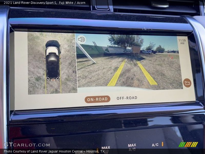 Fuji White / Acorn 2021 Land Rover Discovery Sport S