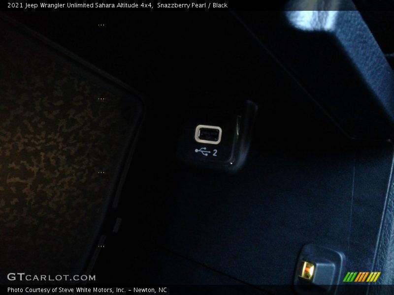Snazzberry Pearl / Black 2021 Jeep Wrangler Unlimited Sahara Altitude 4x4