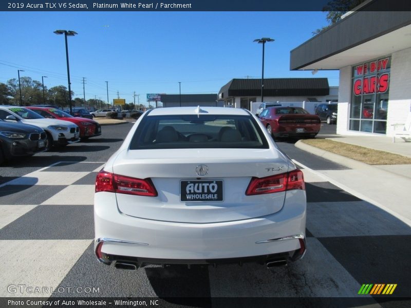 Platinum White Pearl / Parchment 2019 Acura TLX V6 Sedan