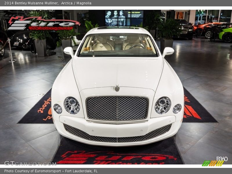 Arctica / Magnolia 2014 Bentley Mulsanne Mulliner