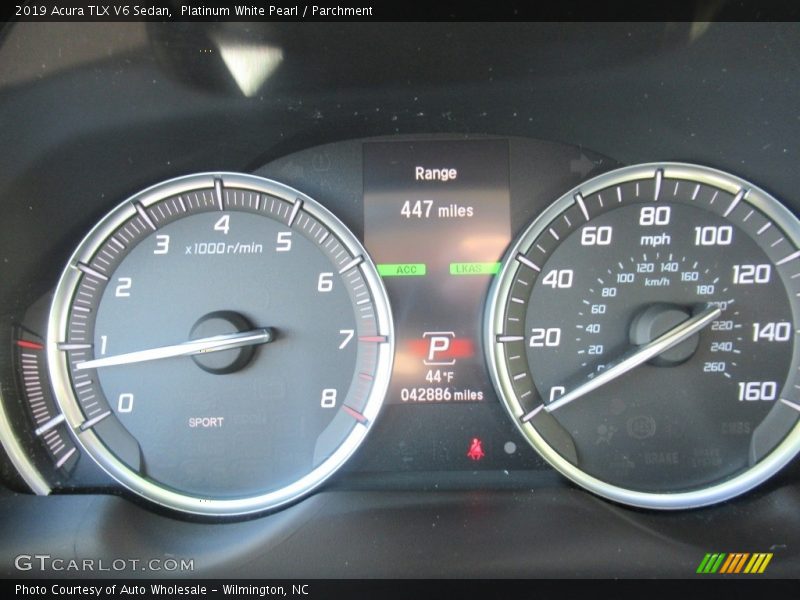 Platinum White Pearl / Parchment 2019 Acura TLX V6 Sedan