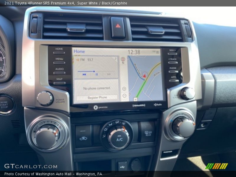 Super White / Black/Graphite 2021 Toyota 4Runner SR5 Premium 4x4