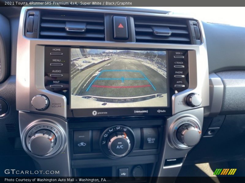 Super White / Black/Graphite 2021 Toyota 4Runner SR5 Premium 4x4