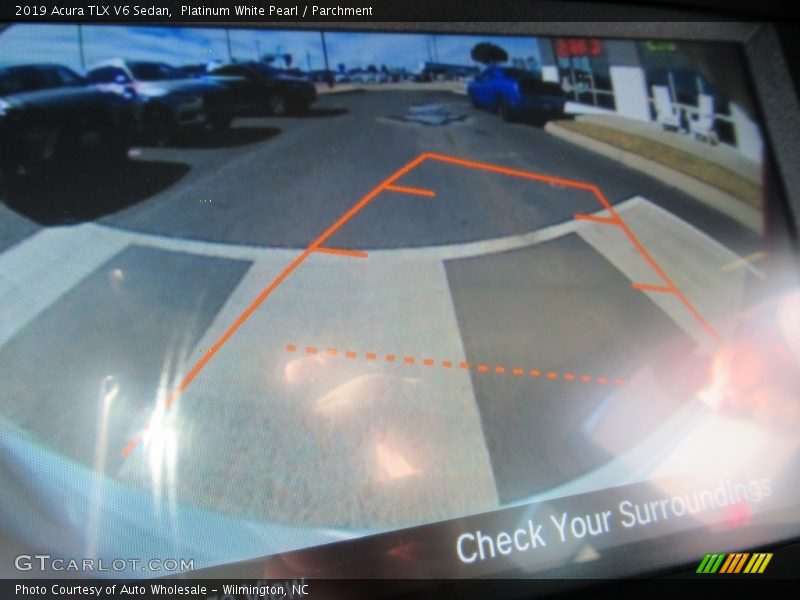 Platinum White Pearl / Parchment 2019 Acura TLX V6 Sedan