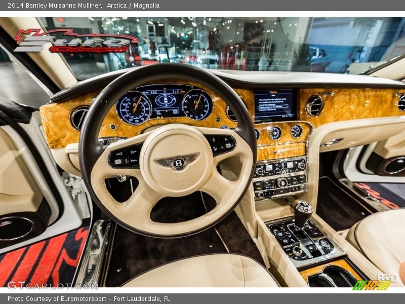 Arctica / Magnolia 2014 Bentley Mulsanne Mulliner