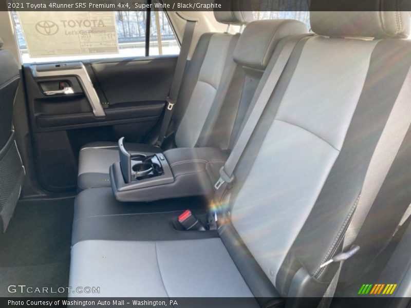 Super White / Black/Graphite 2021 Toyota 4Runner SR5 Premium 4x4