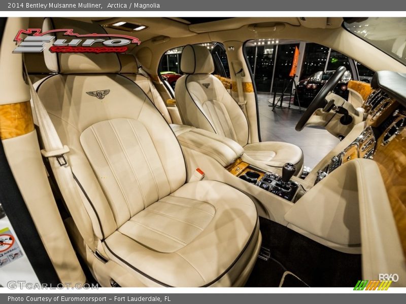 Arctica / Magnolia 2014 Bentley Mulsanne Mulliner